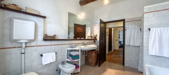 8 bedrooms House in Urbino, Italy No. 342698 32