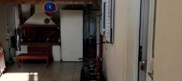 330m² Property in Vari, Greece No. 5842 9