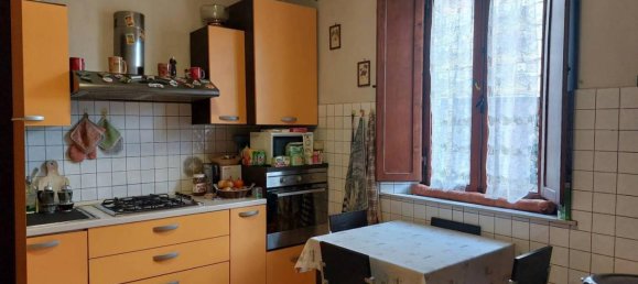 5 rooms Apartment in Sinalunga, Italy No. 32820 21