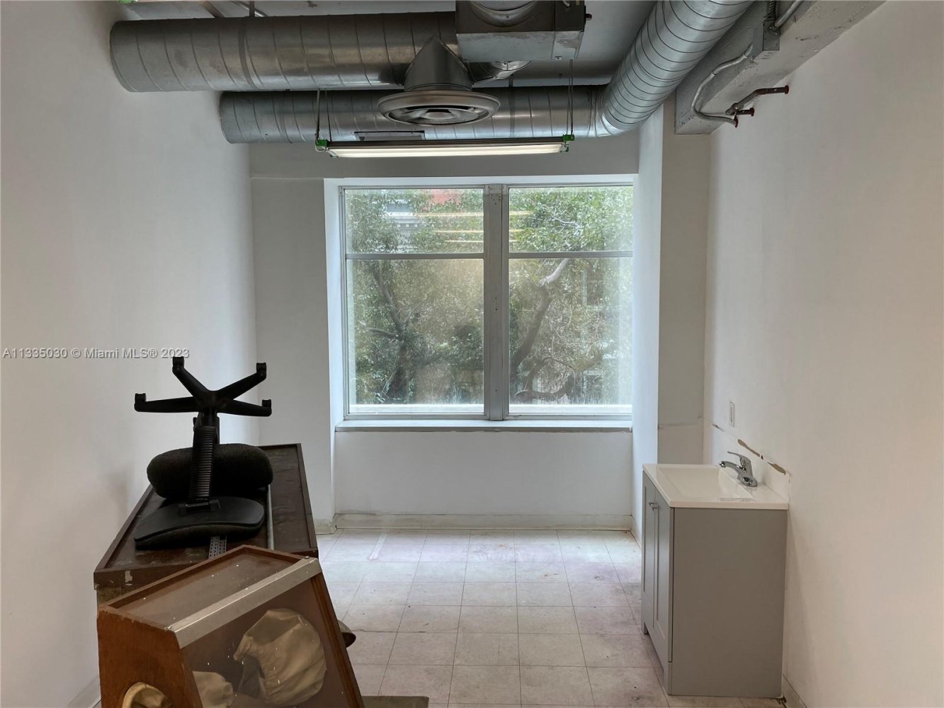 bureau à louer à Miami, Miami-Dade, Florida, USA № 613266