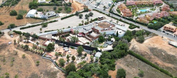 Коммерческая недвижимость 5040м² в Картейра, Португалия № 136094 6