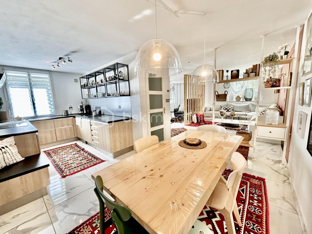 5 bedrooms House in Gagny, France No. 175637