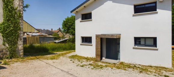 3 Schlafzimmer Haus in Channes, France, Nr. 95333 10