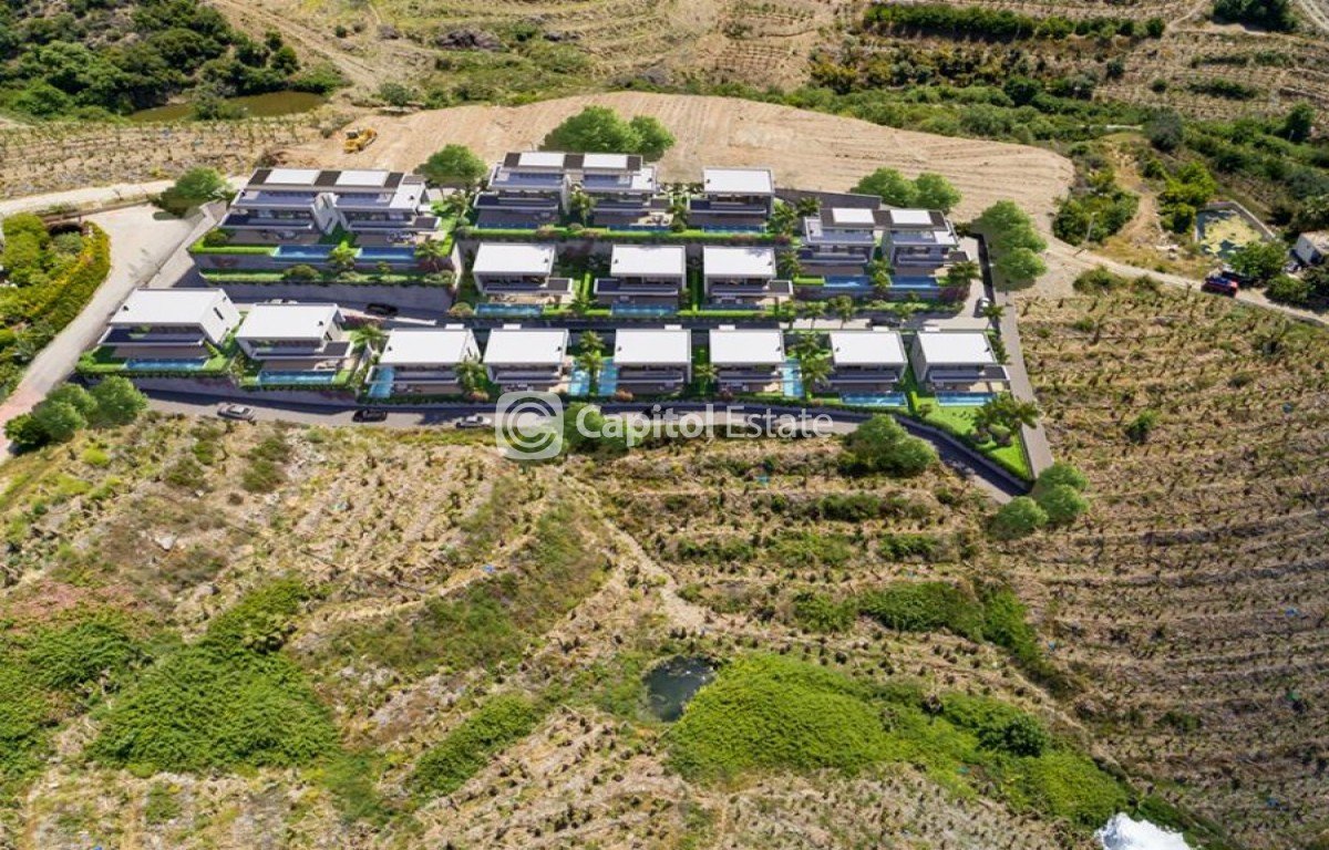 Villa 4+1 in Antalya, Turkey No. 6186