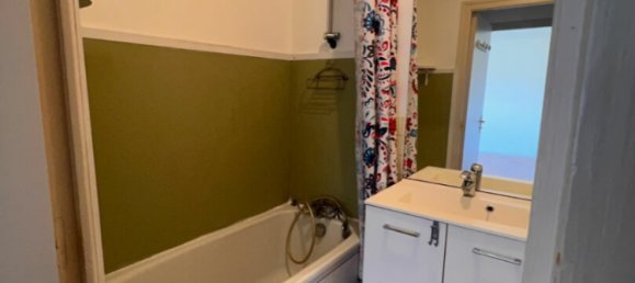 Studio in Epernon, France No. 103253 7