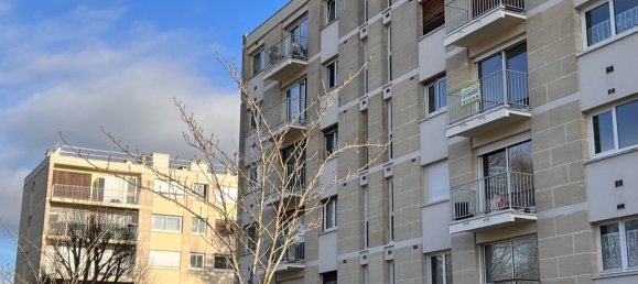 Studio in Epernon, France No. 103253 8