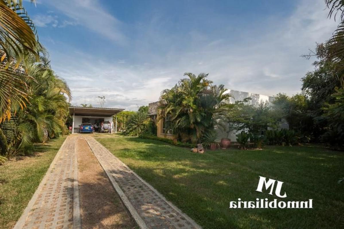 3 bedrooms House in Valle del Cauca, Colombia No. 5083