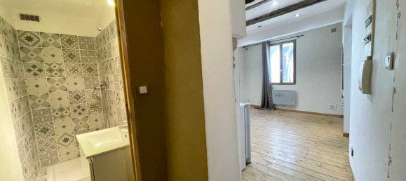 1 bedroom Apartment in L'Isle-sur-la-Sorgue, France No. 192452 8