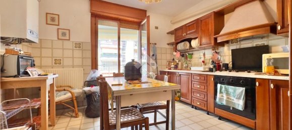 5 rooms Apartment in Novi Ligure, Italy No. 144016 5