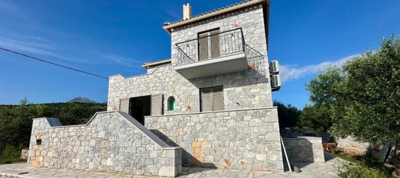 Коммерческая недвижимость с 3 спальнями в Мессиния, Греция № 52872 24