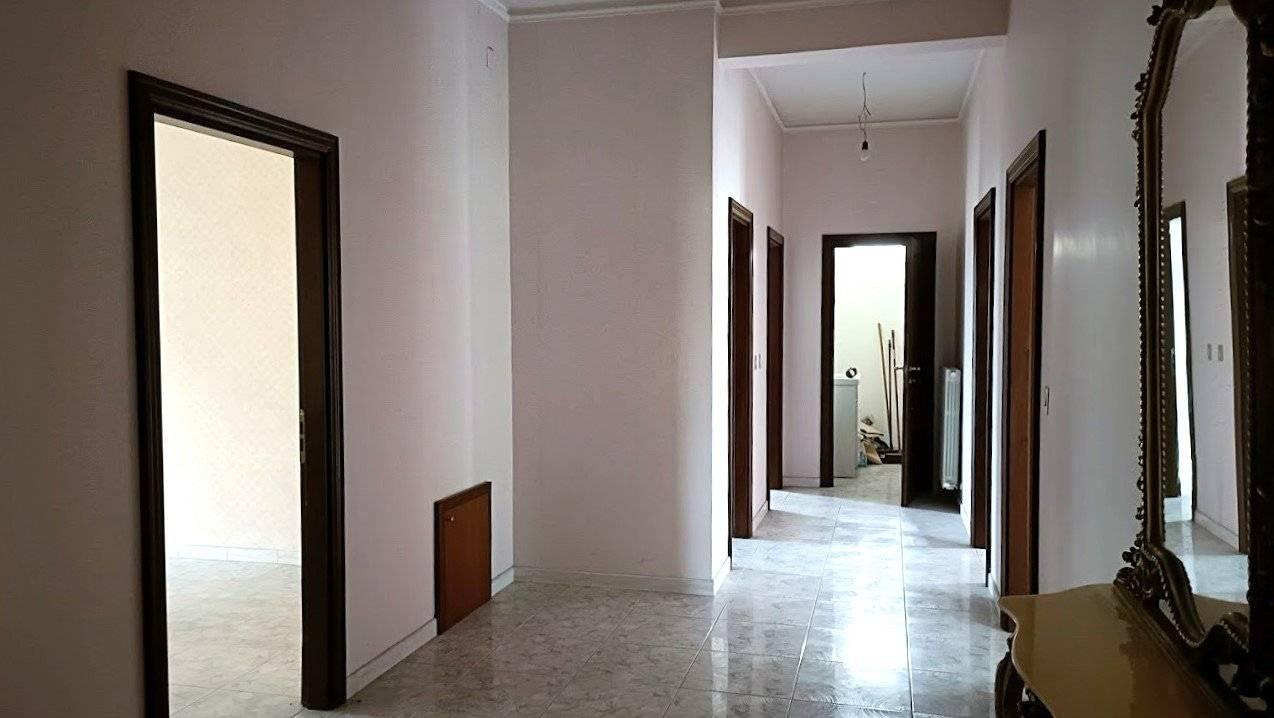 6 rooms Apartment in Bojano, Italy No. 178130