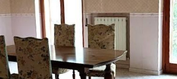 6 rooms Apartment in Bojano, Italy No. 178130 6