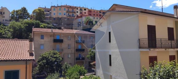 Apartamento de 4 habitaciónes en Vallerano, Italy No. 270479 5