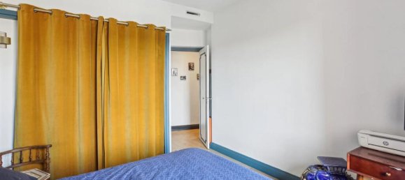 2 bedrooms Apartment in Paris, France No. 343579 11