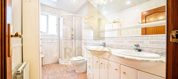 4 غرف نوم منزل في Santa Perpetua De Mogoda, Spain رقم 123720 29