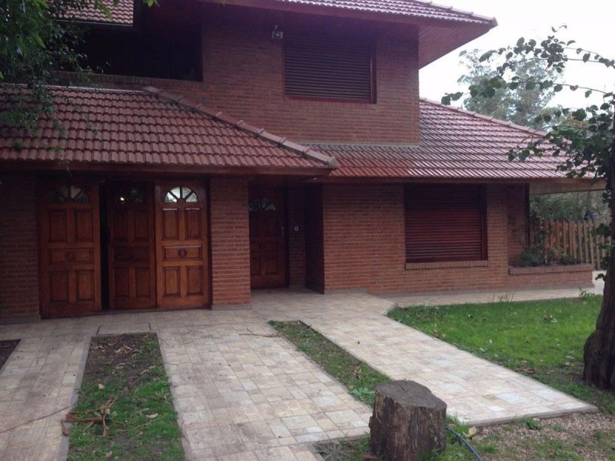 2 bedrooms House in Mar del Plata, Argentina No. 84729