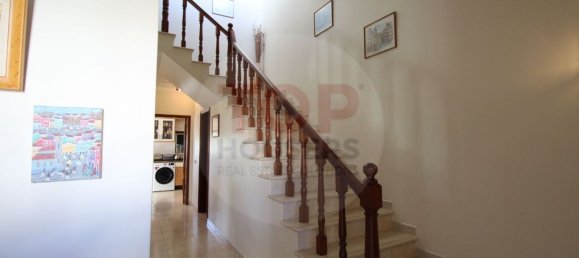 4 bedrooms House in Faro, Portugal No. 130947 19