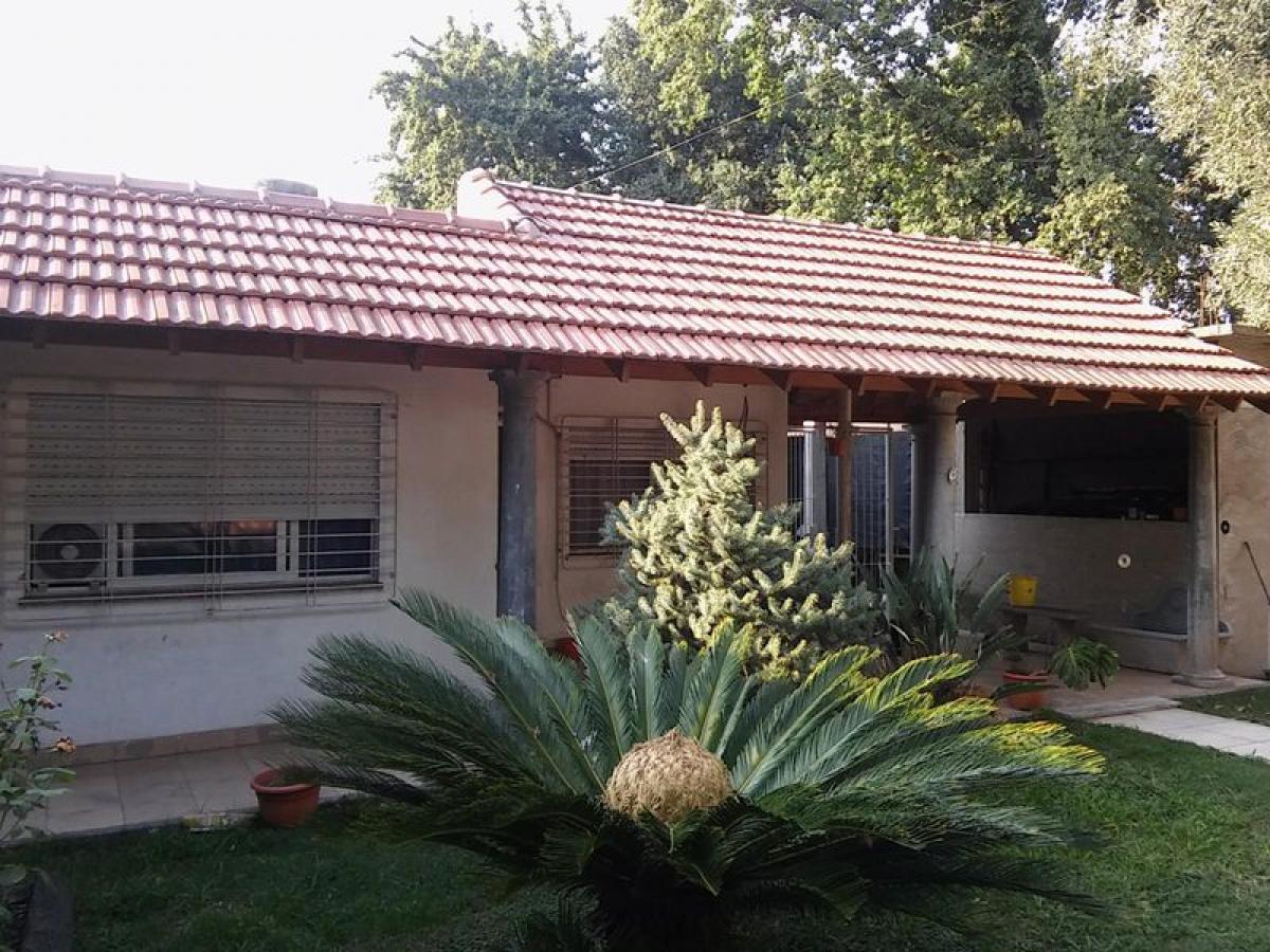 3 bedrooms House in Moreno, Argentina No. 99288