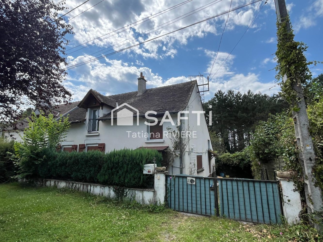 2 Schlafzimmer Haus in Nogent-sur-Vernisson, France, Nr. 263529