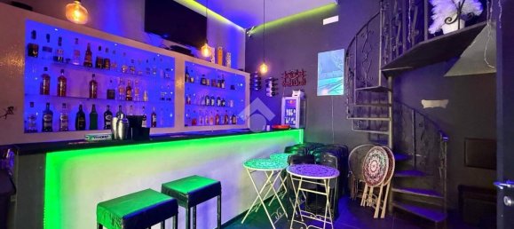 1 room Commercial property in Naples, Italy No. 59217 13