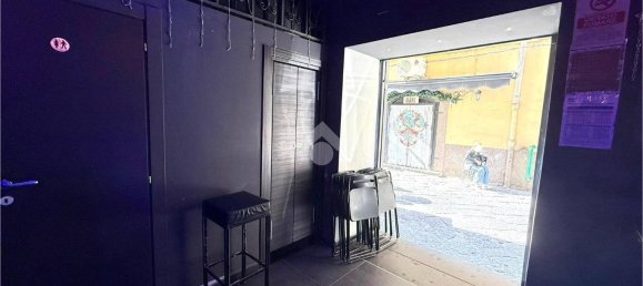 1 room Commercial property in Naples, Italy No. 59217 3