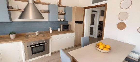 4 rooms Apartment in Caerano di San Marco, Italy No. 127554 2