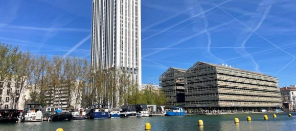 3 Schlafzimmer Wohnung in Paris, France, Nr. 334385 9