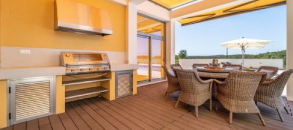 Villa de 5 dormitorios en Loule, Portugal No. 151030 3