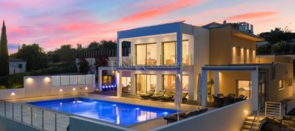 Villa de 5 dormitorios en Loule, Portugal No. 151030 16