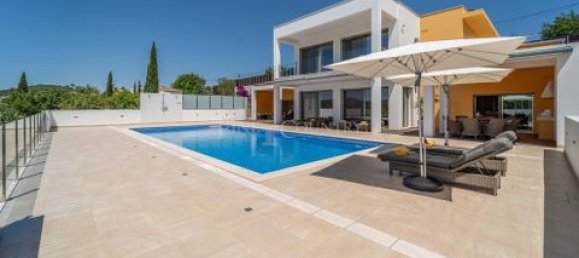 Villa de 5 dormitorios en Loule, Portugal No. 151030 6