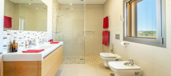 Villa de 5 dormitorios en Loule, Portugal No. 151030 40