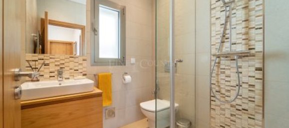 Villa de 5 dormitorios en Loule, Portugal No. 151030 21