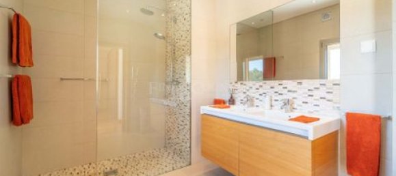 Villa de 5 dormitorios en Loule, Portugal No. 151030 34