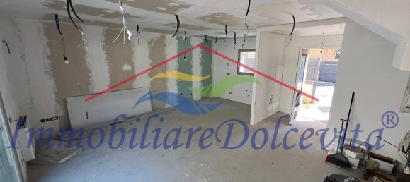 3 bedrooms Apartment in Florence, Italy No. 264621 7