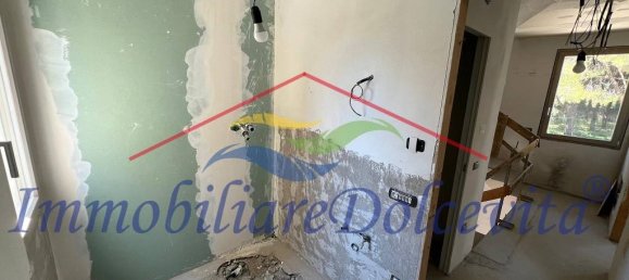 3 bedrooms Apartment in Florence, Italy No. 264621 24