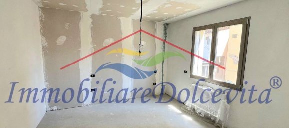 3 bedrooms Apartment in Florence, Italy No. 264621 23