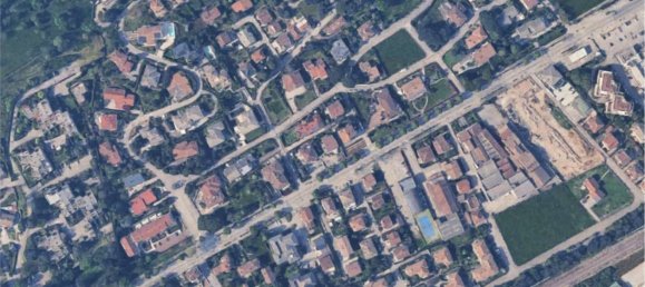 Propriété commerciale à Conegliano, Italy 99m² No. 355018 16