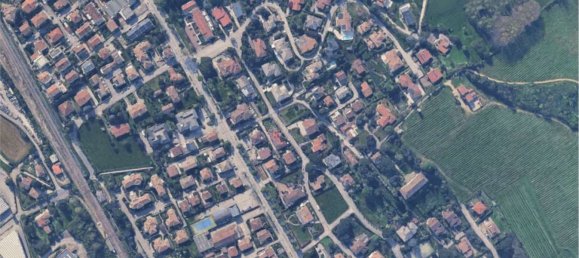 Propriété commerciale à Conegliano, Italy 99m² No. 355018 17