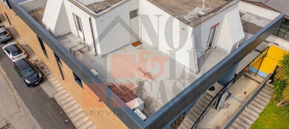 Duplex de 3 divisões em Rome, Italy N.º 104718 3