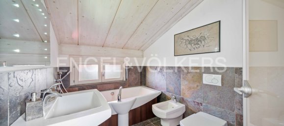 4 Schlafzimmer Villa in Varese, Italy, Nr. 64737 19