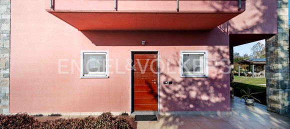 4 Schlafzimmer Villa in Varese, Italy, Nr. 64737 7