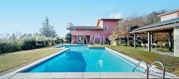 4 Schlafzimmer Villa in Varese, Italy, Nr. 64737 2