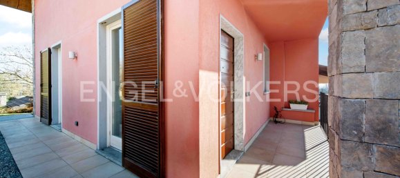 4 Schlafzimmer Villa in Varese, Italy, Nr. 64737 29