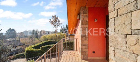 4 Schlafzimmer Villa in Varese, Italy, Nr. 64737 22