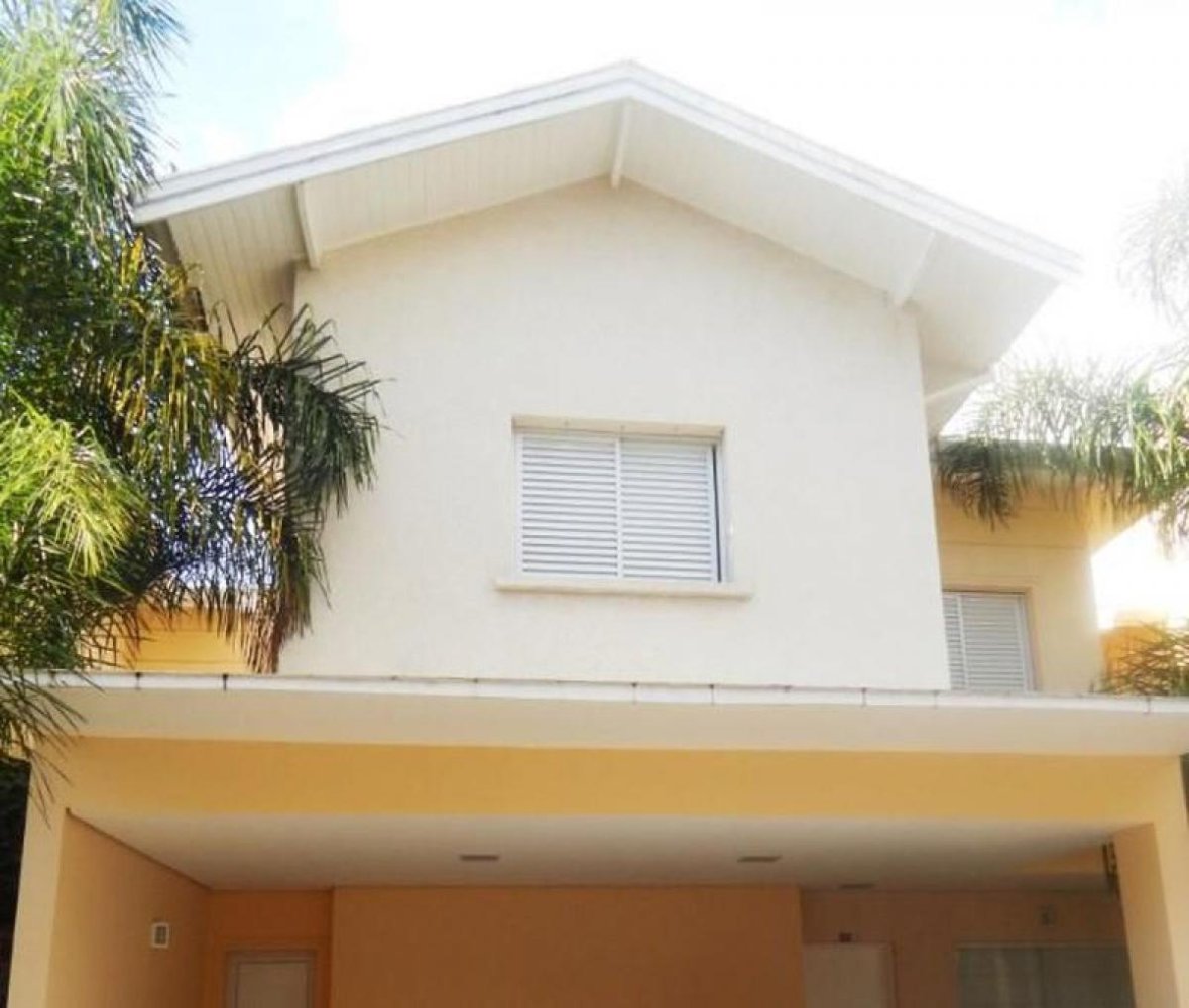 Casa de 4 dormitorios en Sao Paulo, Brazil No. 597348