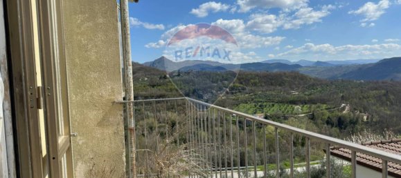 3 bedrooms Apartment in Scapoli, Italy No. 286072 17