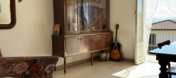 3 bedrooms Apartment in Scapoli, Italy No. 286072 6