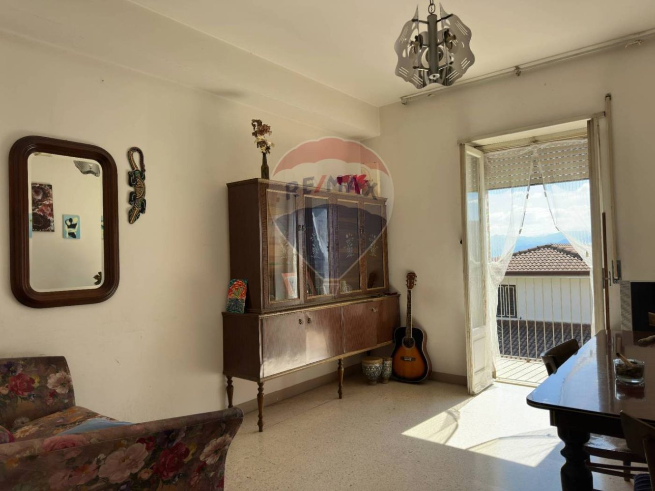 3 bedrooms Apartment in Scapoli, Italy No. 286072