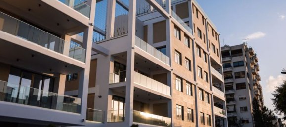 3 bedrooms Apartment in Limassol, Cyprus No. 9537 18