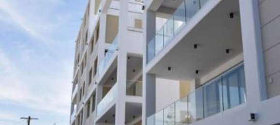 3 bedrooms Apartment in Limassol, Cyprus No. 9537 15